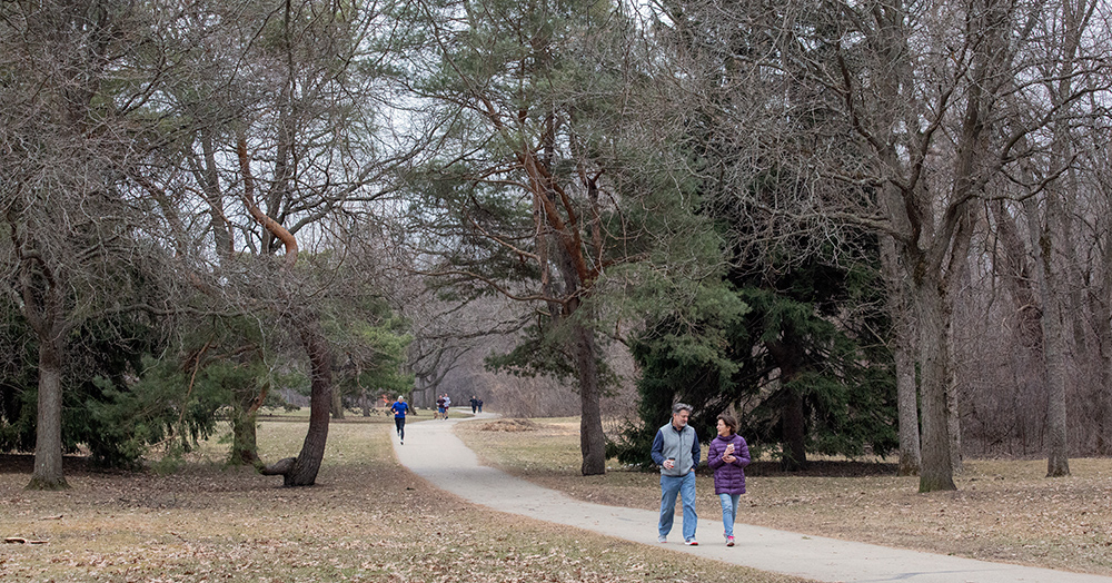 Oak Leaf Trail in Hoyt Park