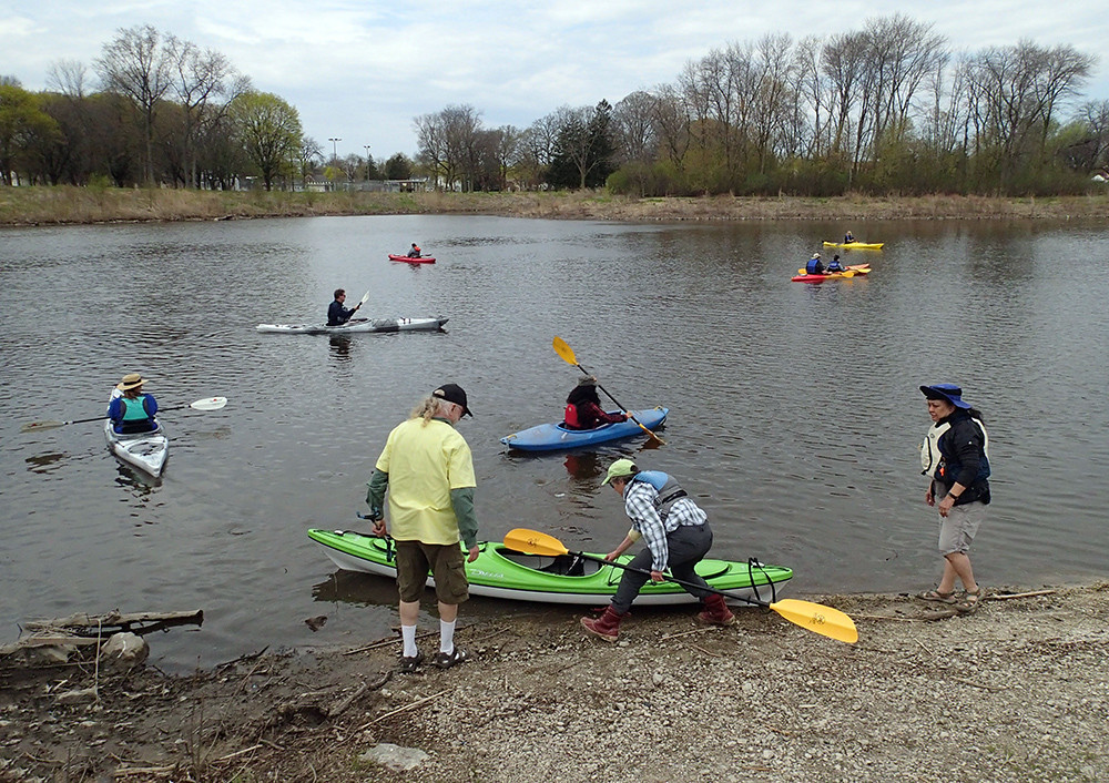 launching kayaks