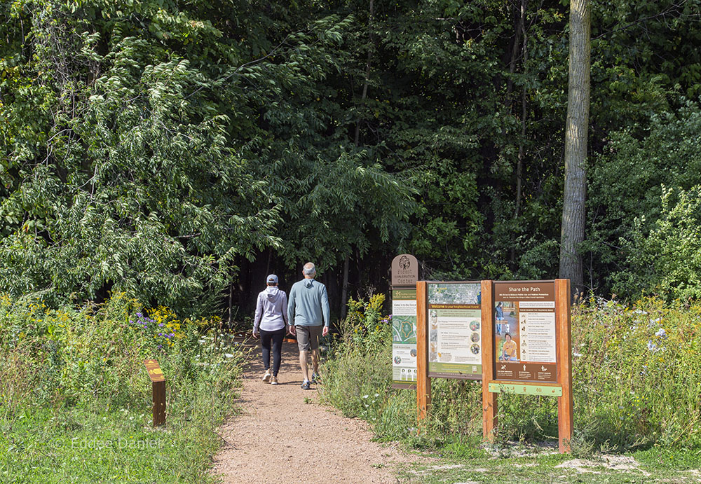 Main trailhead and welcome kiosk