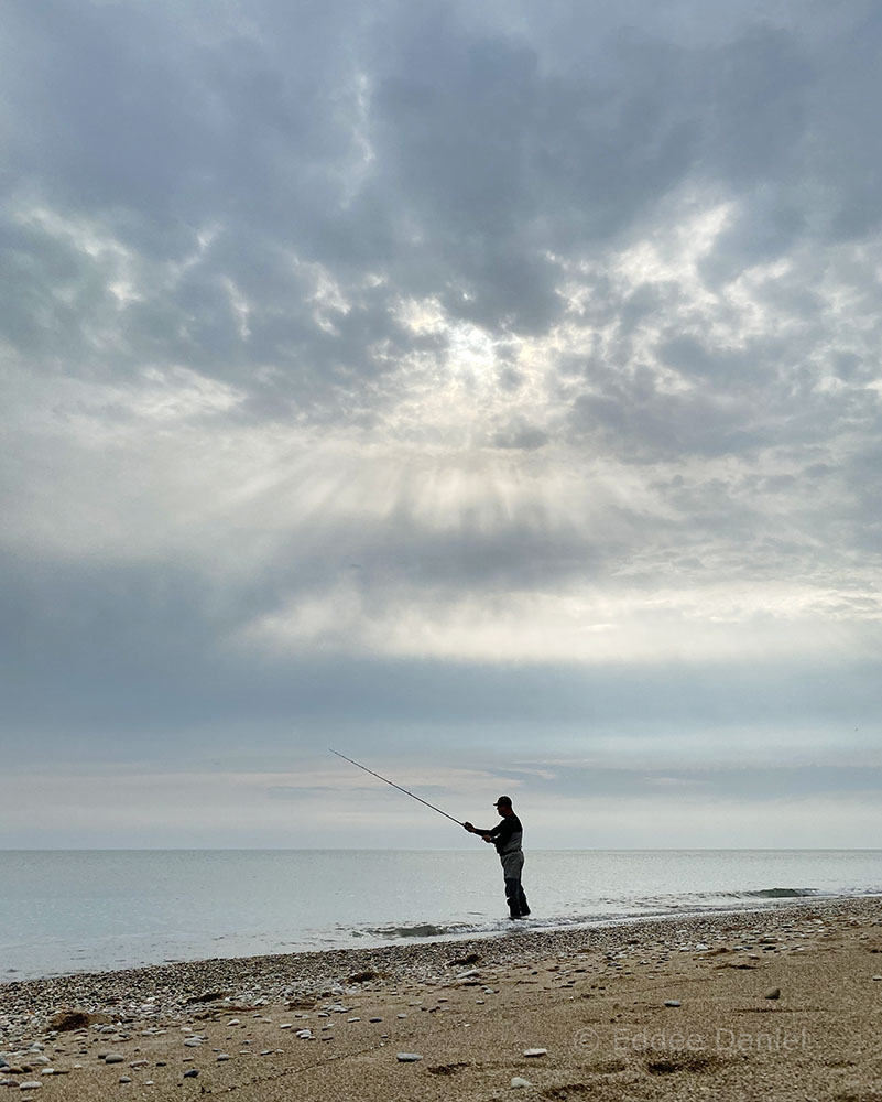 Fishing Pennoyer Park beach 