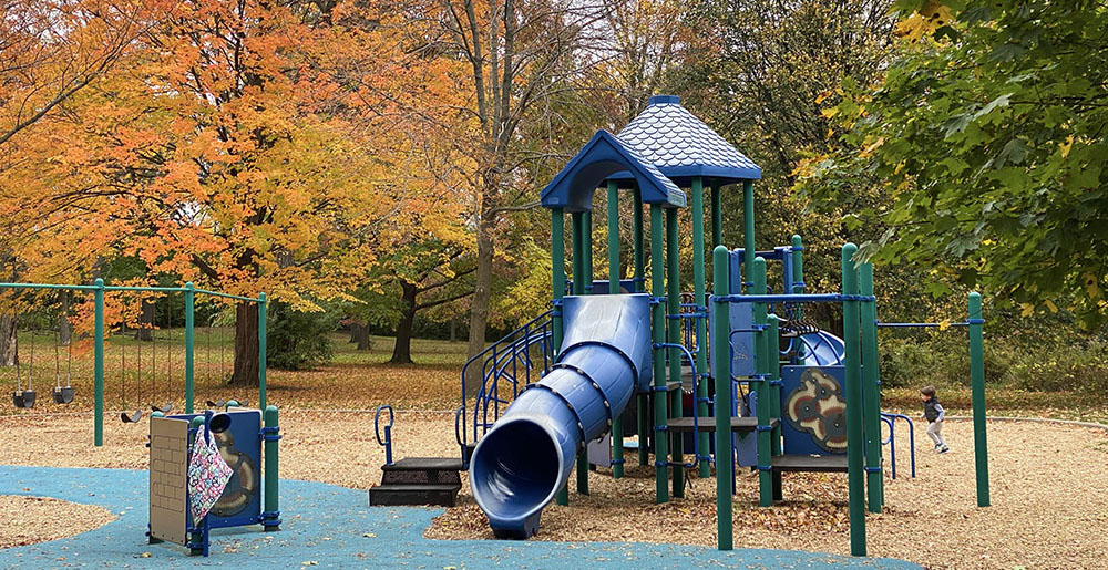 playground at Wisconsin Ave Park