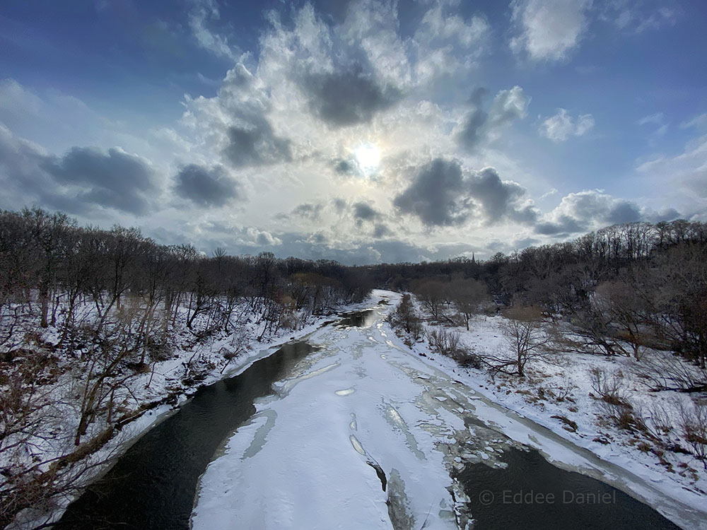 The view south from the Locust Street Bridge, with Riverside and Gordon Parks