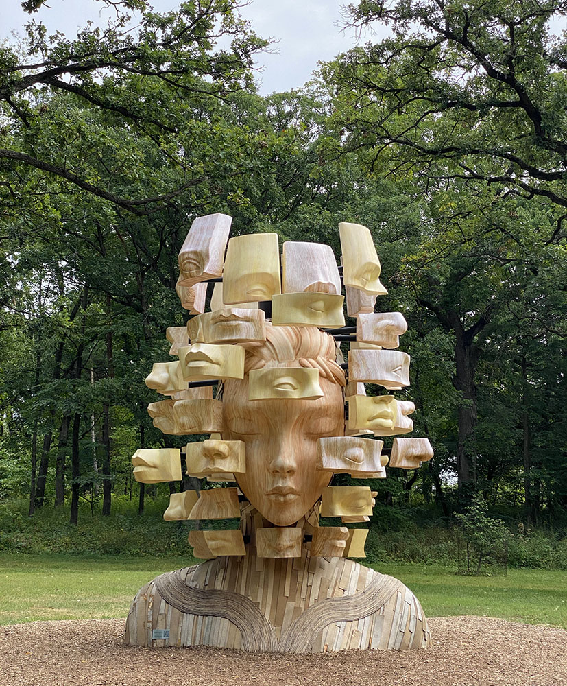 "Sentient" a monumental sculpture by Daniel Popper