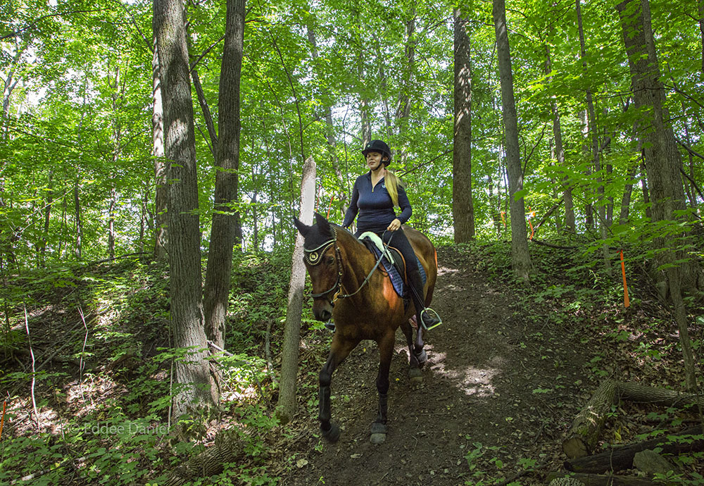 Heading downslope carefully at the Short Road Trailhead.