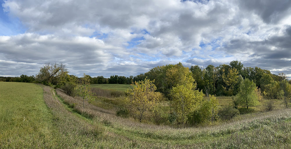 A panorama of the Ice Age Trail as it skirts around the Milwaukee River floodplain.