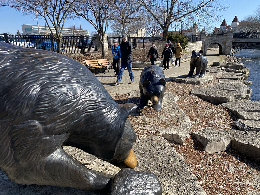 "Life Lessons," a sculpture of bears next to the Fox River Trail.