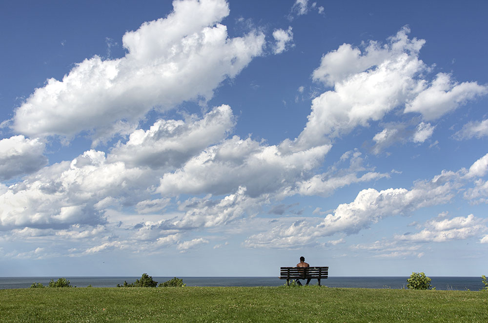 A serene moment overlooking Lake Michigan in Sheridan Park, Cudahy.