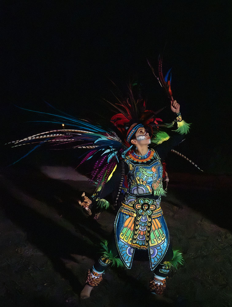 To the Six Directions/A Las Seis Direcciones, Ometochtli