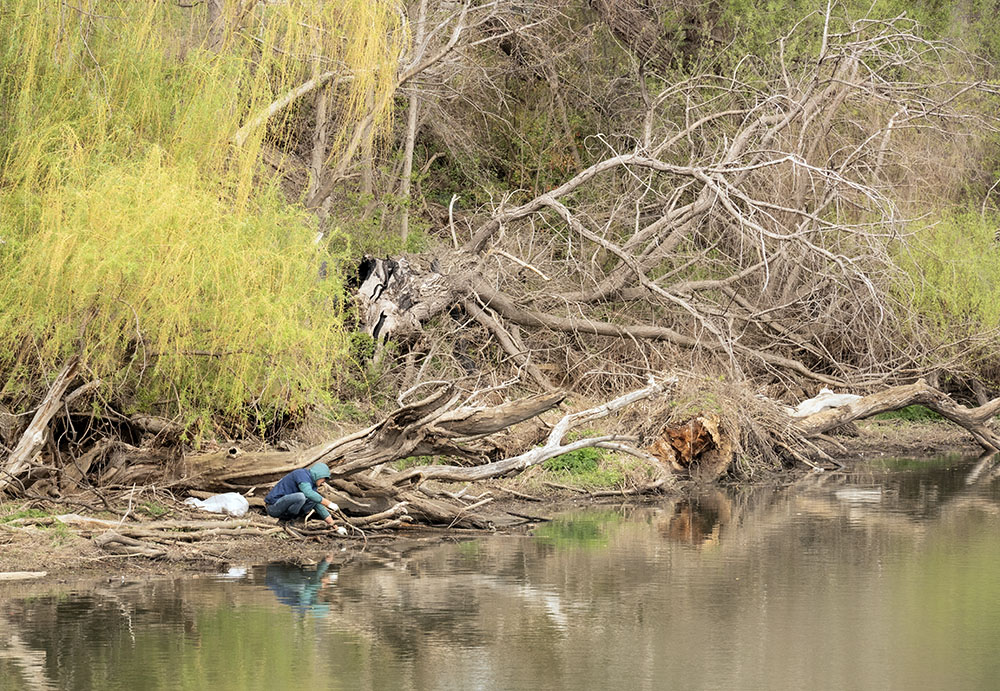 The KK River at Baran Park, near Lincoln Ave.