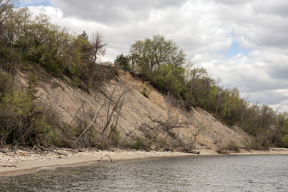 View at lake level of the area where the recent collapse occurred. 