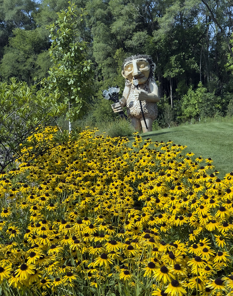 Mama Rosa, the lamppost-sniffing troll, was installed a year ago in the new park by its creator, Thomas Dambo.